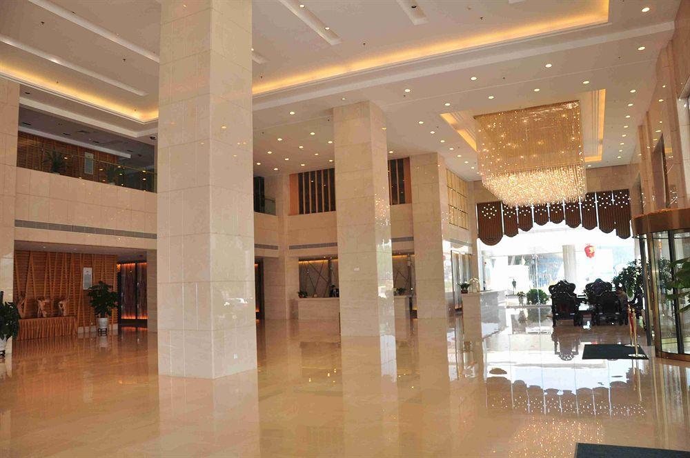 New Cozy Harbour Hotel หนานหนิง ภายนอก รูปภาพ
